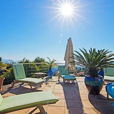 Saint-aygulf Sleeps 6 Pool Air Con Wifi Casa vacanze *