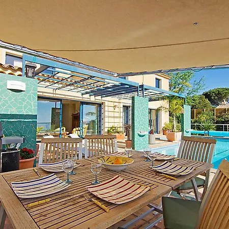Saint-aygulf Sleeps 6 Pool Air Con Wifi Saint Aygulf