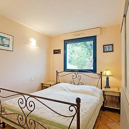 Saint-aygulf Sleeps 6 Pool Air Con Wifi *